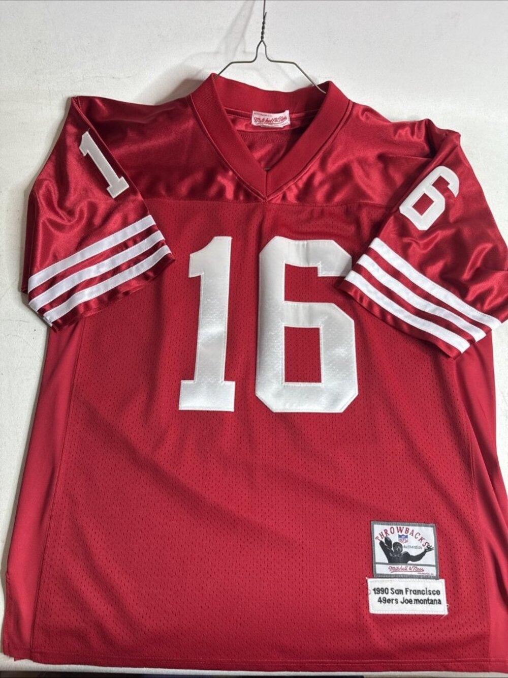 Mitchell & Ness Throwback San Francisco 49ers Jersey #16 Joe Montana - Size 52